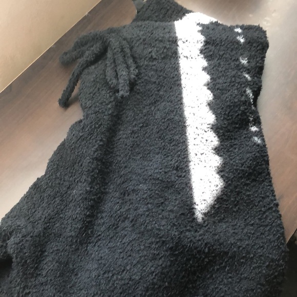 NWT choice of cozy fuzzy black or gray drawstring shorts - Picture 7 of 11